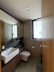 Midwood (D23), Condominium #574785311